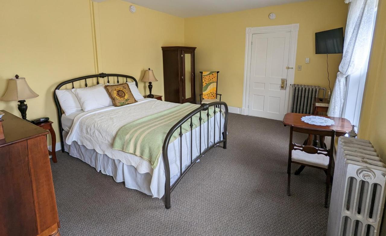 The Georgetown Inn Extérieur photo